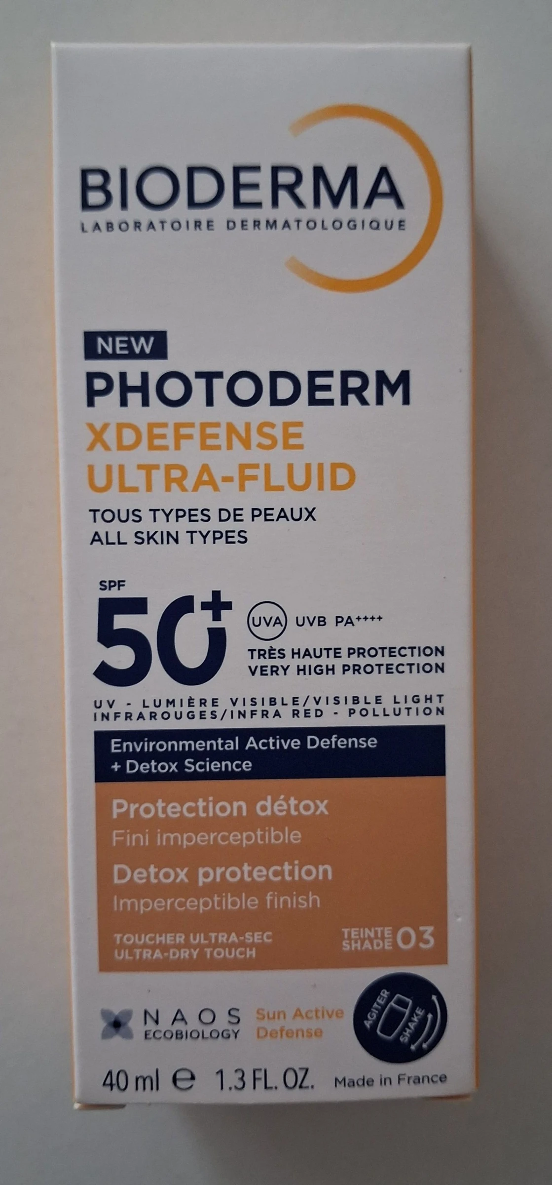 Pochette Bioderma com o protetor solar 50 + – photo 2